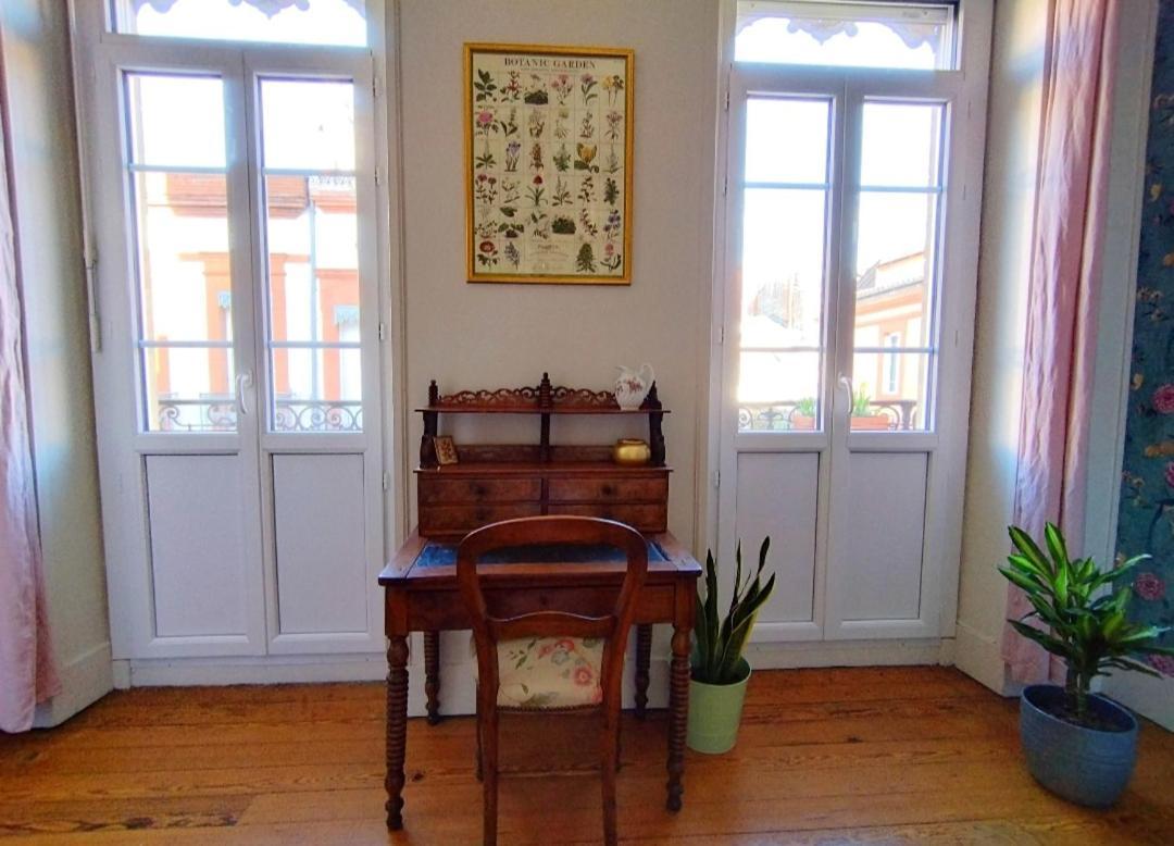 La Casa De Las Flores Toulouse Buitenkant foto
